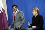 卡達國王塔敏（Tamim）於9月在德國會見梅克爾（Merkel）時，聲明卡達不會也不曾資助任何的在伊拉克及敘利亞的恐怖組織。Photo Credit: Reuters/達志影像