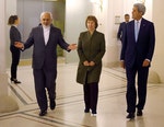 今年11月，美國國務卿Kerry與伊朗外長Zarif於維也納討論伊朗的核問題。Photo Credit: Reuters/達志影像