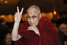 不甩中國抗議首次公開露面 歐巴馬向「好朋友」達賴喇嘛合掌問候