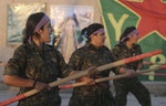 YPJ軍團女兵們受訓的情況。Reuters 達志影像。