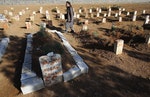 墓園裡埋葬了許多庫德族女戰士。Reuters 達志。
