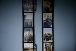 這串照片懸掛在 Jung Hwi-beom房間的牆上，他未來想當一名汽車設計師。Photo Credit: Reuters/達志影像