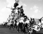 台湾沖航空戦 Moving_rockets_aboard_USS_Hancock_(CV-19),_October_1944