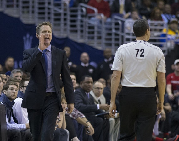 NBA菜鳥總冠軍教練Kerr：我們每晚只讓Curry打32分鐘是有原因的