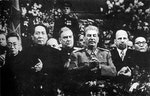 Mao,_Bulganin,_Stalin,_Ulbricht_Tsedenbal