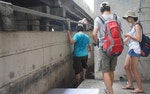 通往忠孝橋的狹窄路徑。Photo Credit:  台北城市散步