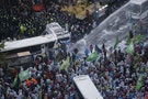 80,000 South Koreans Take to the Streets Asking Park to Step Down