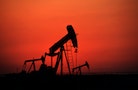 美國會解除40年原油出口禁令 將OPEC與俄羅斯逼上懸崖邊？