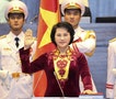 開創越南先例：阮氏金銀高票當選國會女主席