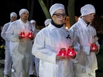 切爾諾貝爾核電廠職員出席悼念儀式。photo credit: REUTERS/Gleb Garanich/達志影像