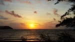 Sunrise_at_Hac_Sa_Beach