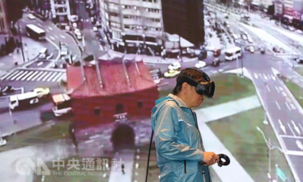 【影音】台北不一樣了！只要2分鐘，柯文哲用VR/360帶你看「未來西區」