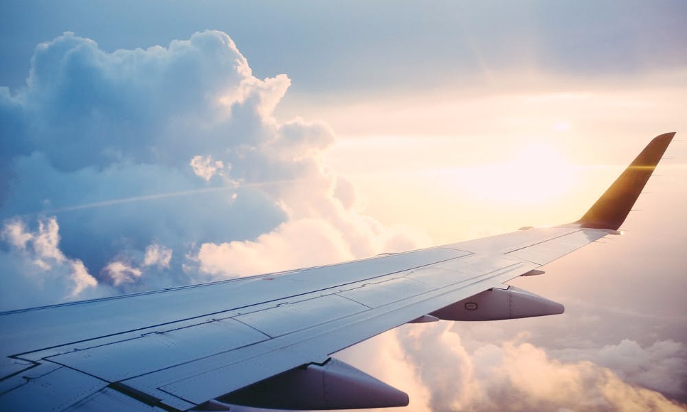 出國旅遊飛機延誤、行李搞丟怎麼辦？「旅遊不便險」三大常見Q&A總整理