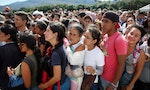 委內瑞拉重開邊境2天　12萬人湧入鄰國搶購物資