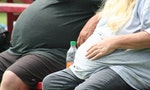 維持體重可預防老化？中年肥胖可能影響大腦結構，使腦齡比苗條者老10歲