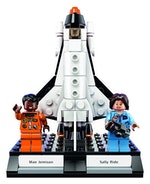 HighRes_LEGO-Ideas-Women-of-NASA_42