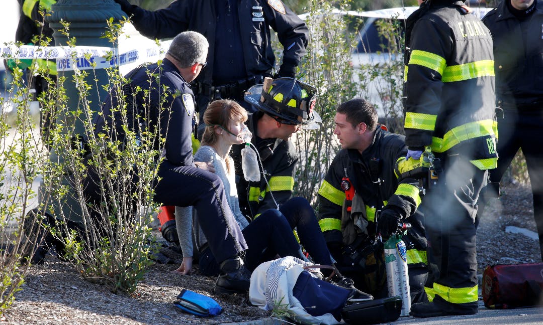 紐約恐襲8死10多人傷　兇徒駕車衝單車徑遭警方開槍制服