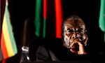 昔日解放英雄變在位最長的獨裁者，辛巴威總統如何「被辭職」？