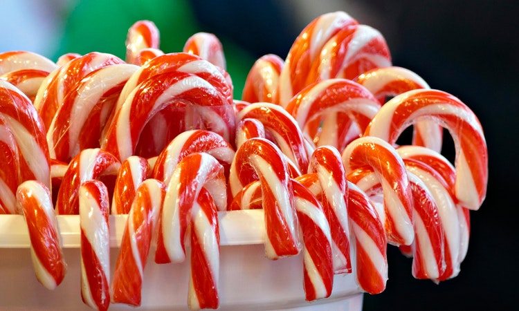 Here's Why Candy Canes Don't Make Sense