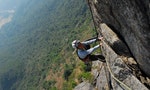  rock climbing 攀岩