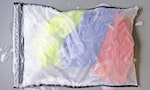 第一款「特細網目」洗衣袋，留住99％塑膠纖維救海洋