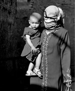 Uyghur_people_-_women_and_kid