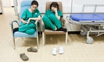 兩間醫院每月「共用」上百護理師，亞東醫院強迫護理師「付薪買假」