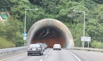 雪隧「科技執法」上路：除了超速，龜速或變換車道最高可罰6000元