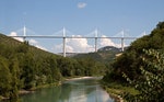 Millau_bridge