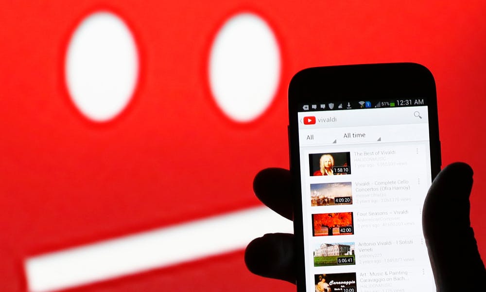 YouTube如何逐步把使用者推向極端主義？