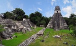 1200px-Tikal_mayan_ruins_2009 馬雅文明 提卡爾遺址