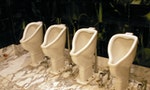香港廁所協會促政府設「女性尿兜」配以「尿斗」減輪候時間