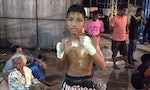 為養家打泰拳，13歲選手遭重拳暴擊戰死擂台