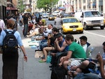 1024px-Waiting_for_iPhones_NYC