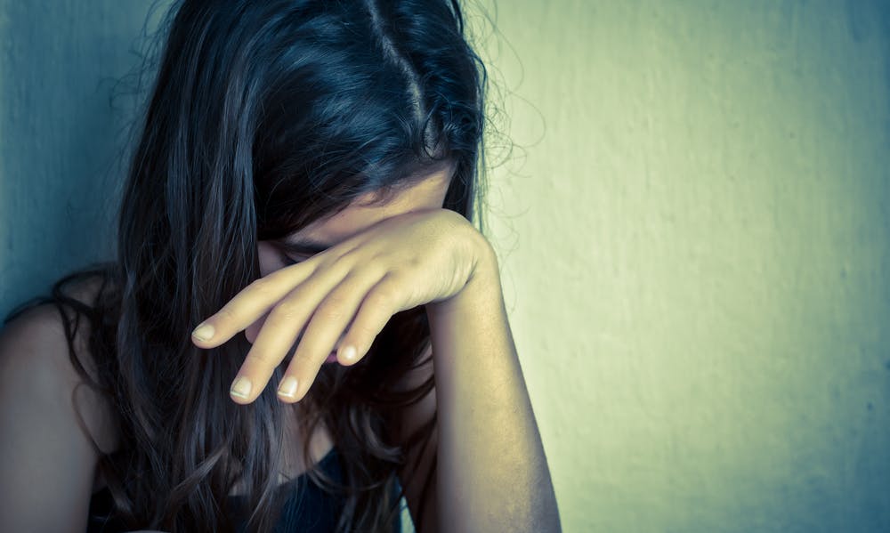 性暴力受害者復原指南：我戒不掉酗酒、購物成癮，怎麼辦？