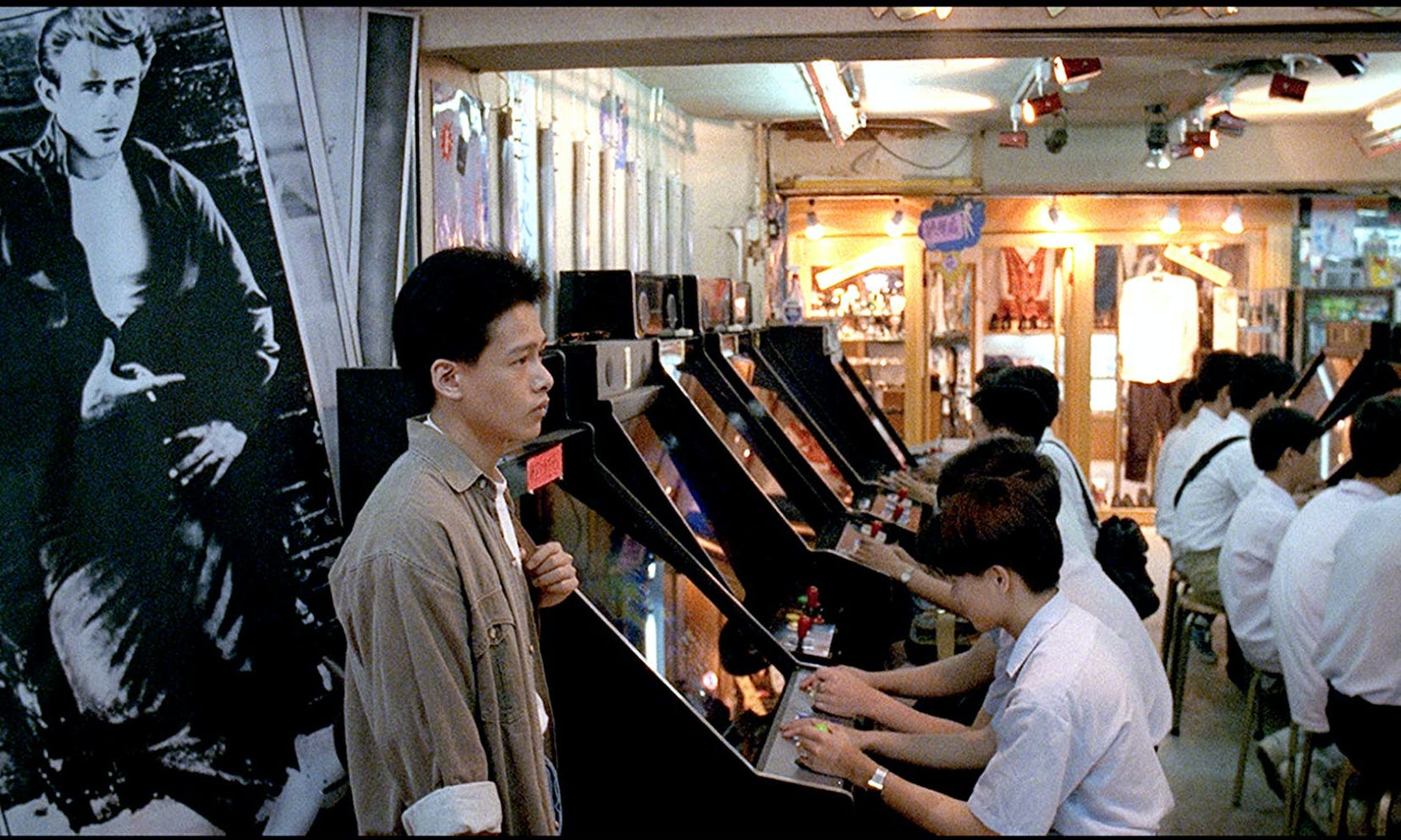 蔡明亮《青少年哪吒》：成功拍出90年代台灣青少年的茫然感