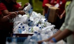 星國每年使用8.2億個塑膠袋，調查：僅15%民眾自備購物袋