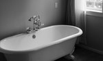 「法式浴缸」未必來自法國：歐美沐浴故事