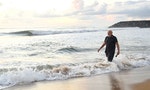 Modi Takes a Beach Stroll During Sluggish India-China Talks
