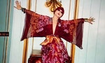 凱特摩絲與皇后合唱團都是她的粉絲，縱橫時尚界50年的龐克公主——Zandra Rhodes