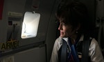 美航空公司大齡工作者：飛行53年的「空嬸」
