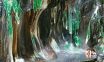 圖說：栗松擁有碧綠粉白夾雜的溫泉壁，被譽為臺灣最美的野溪溫泉