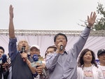 韓國瑜輔選謝龍介　高呼讓鬼混的政治人物下台