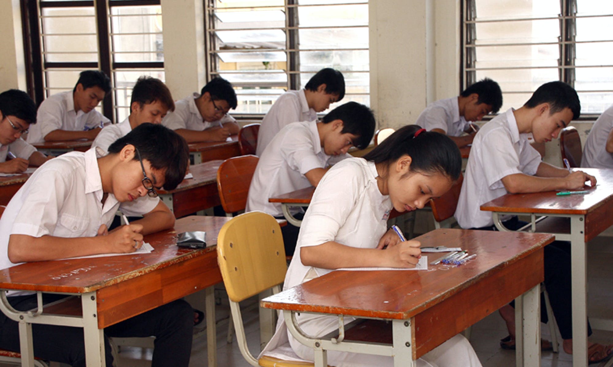 越南史上最嚴重大學考試弊案調查：官員受權勢家長賄賂，竄改考生成績