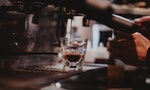 在「義式咖啡」的故鄉，Espresso其實更像是一種甜點
