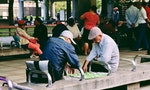 艋舺公園、茶店、友善椅：老少年少女的社區交際場