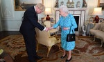英新首相約翰遜脫歐前出招暫停國會，英女皇為何難以拒絕？