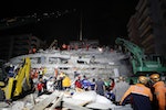 愛琴海土耳其地震倒塌建築搜救隊