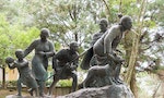 霧社事件 REN'AI , TAIWAN - Mar 01 2017: Seediq people Statues at Mona Rudao Park. a famous historic site (Musha incident) in Ren'ai, Nantou, Taiwan.