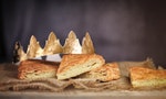 咬到瓷偶的人，才有機會逆轉人生：法國新年傳統美食「國王派」